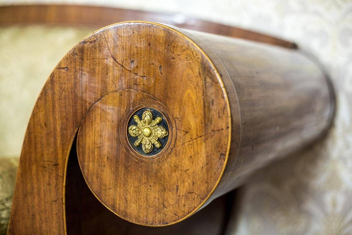 Canapé Biedermeier antique en vert avec des détails en laiton, 1860