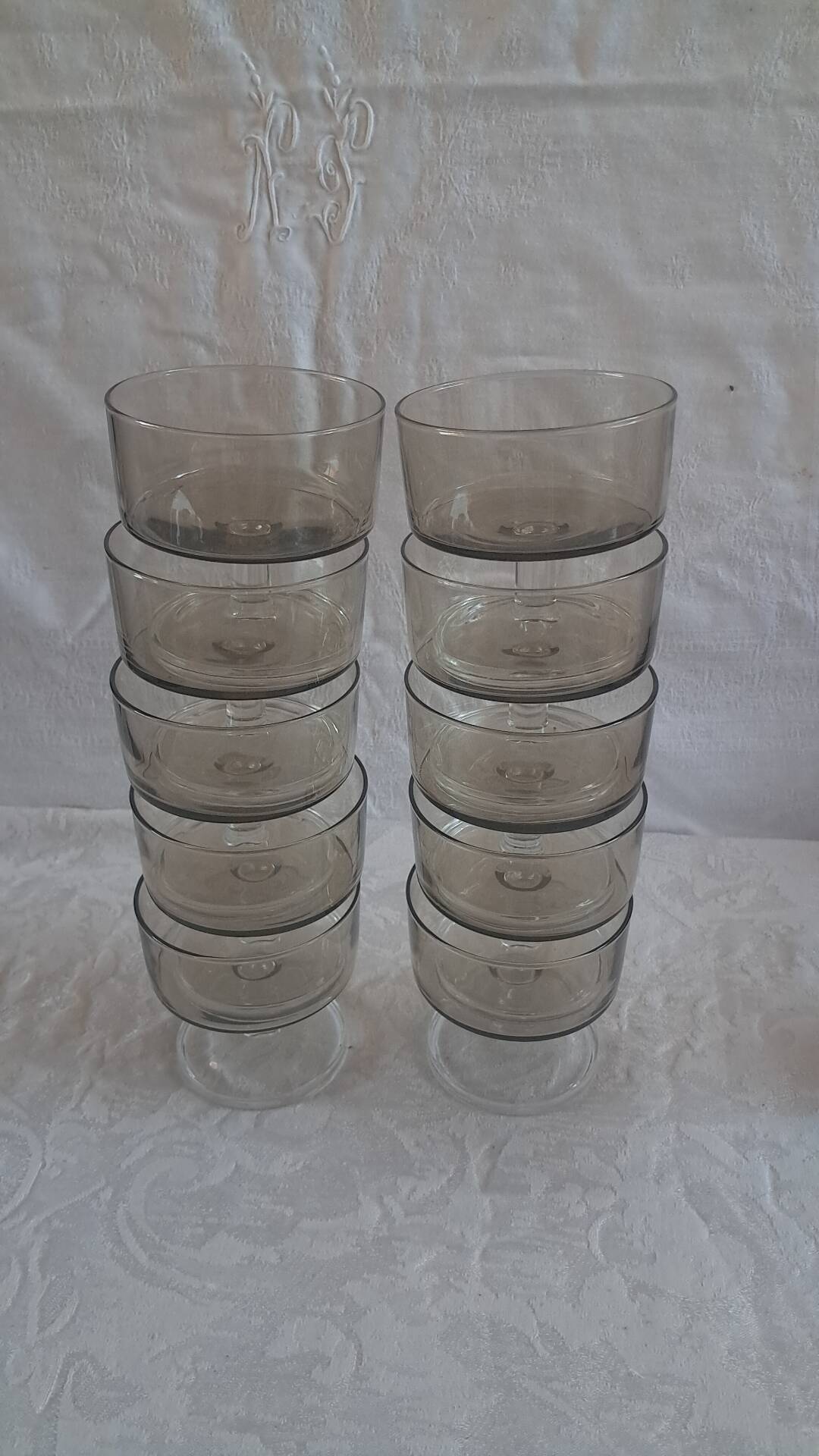 10 coupes en verre fumé