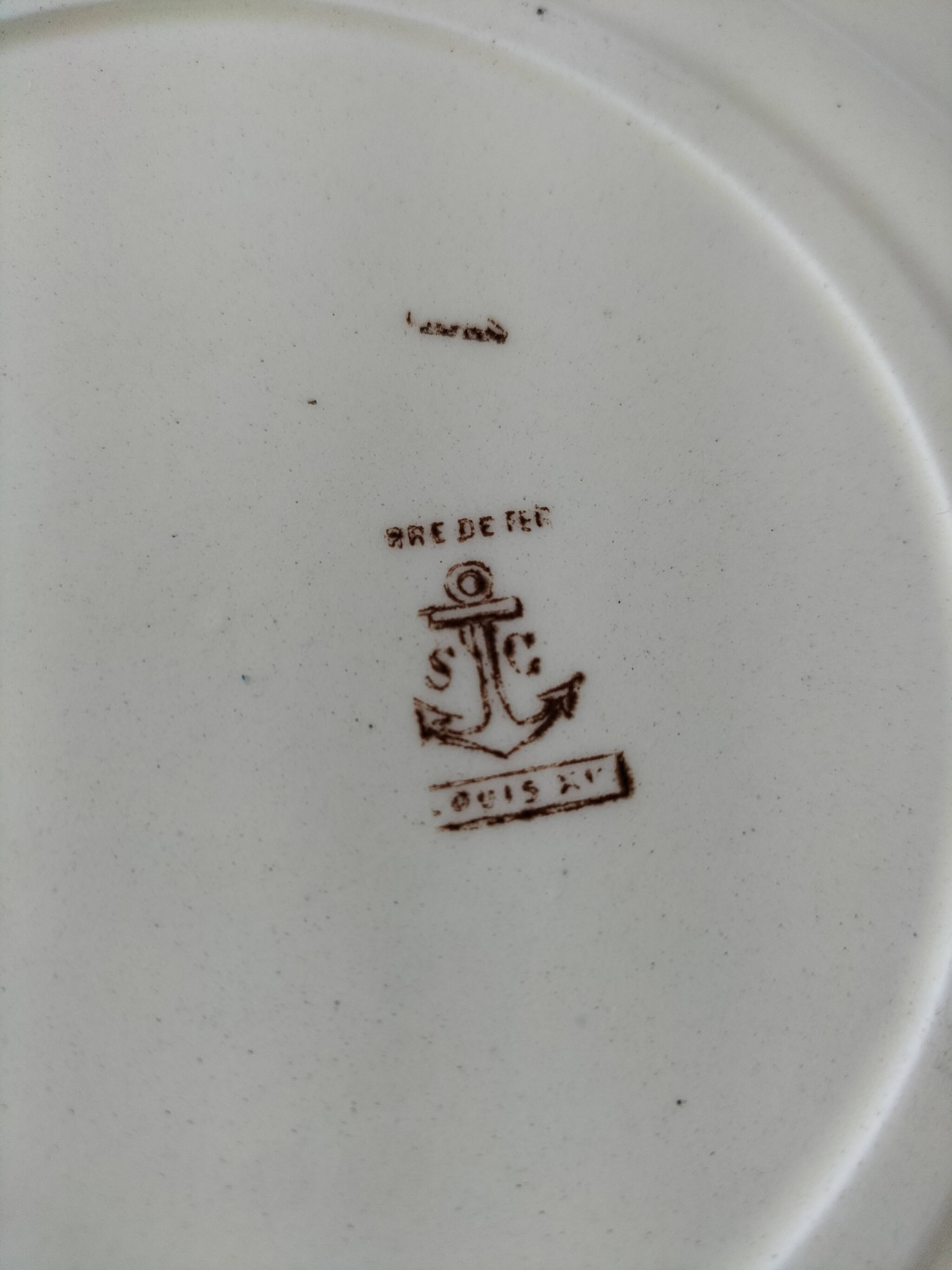 Louis XV model plate with chocolate decoration Clairefontaine Sanejouand & Graves