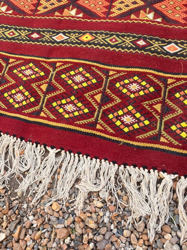 Tapis Kilim Berbère ancien en laine