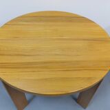 Maison Regain round/oval table in Elm