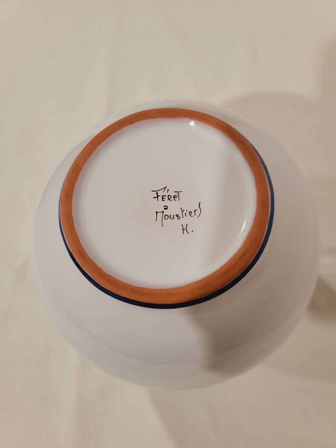 Féret Moustier flower vase