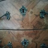 Commode style Louis XV avec 2 tiroirs