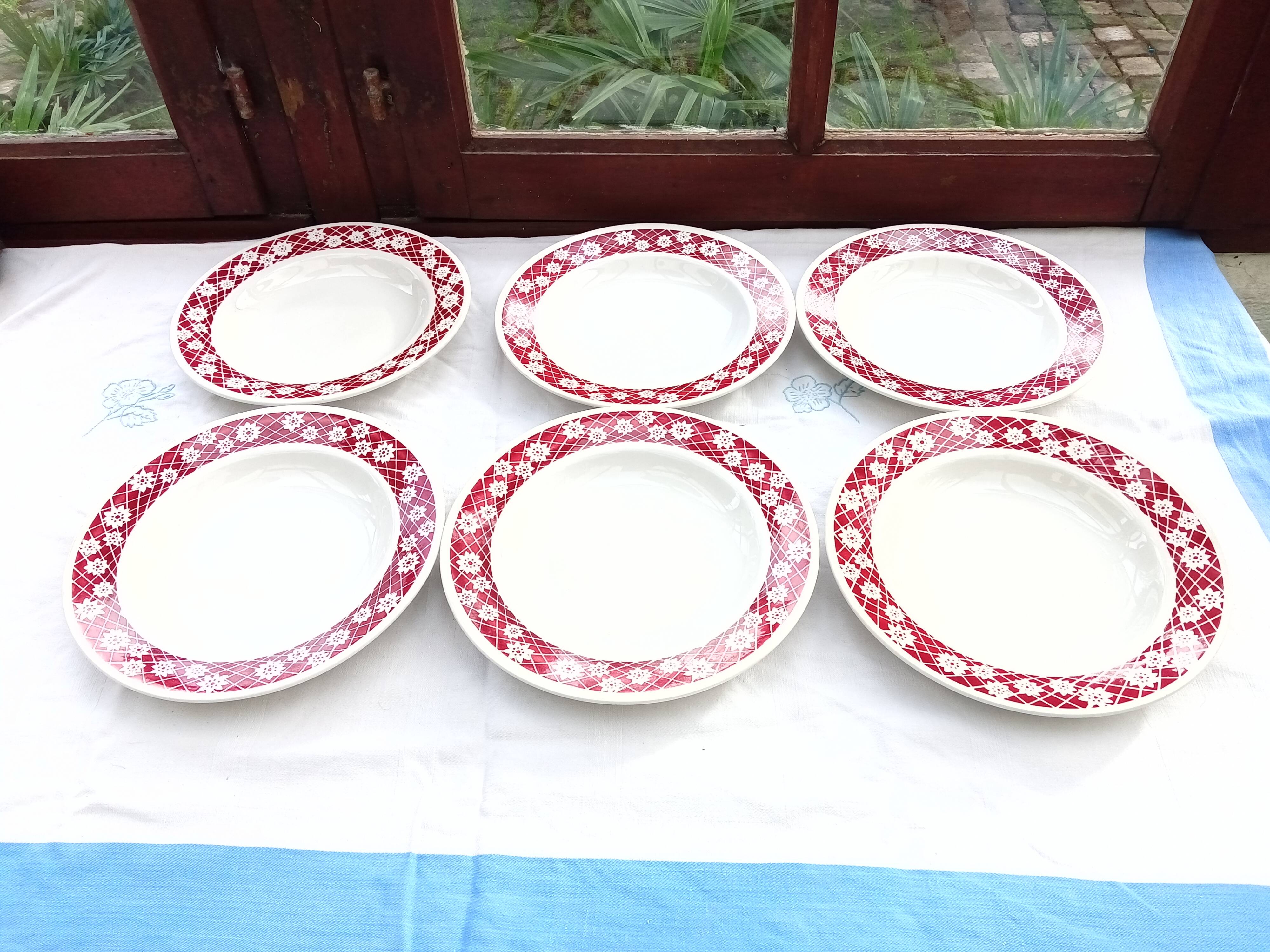 6 Amandinoise soup plates