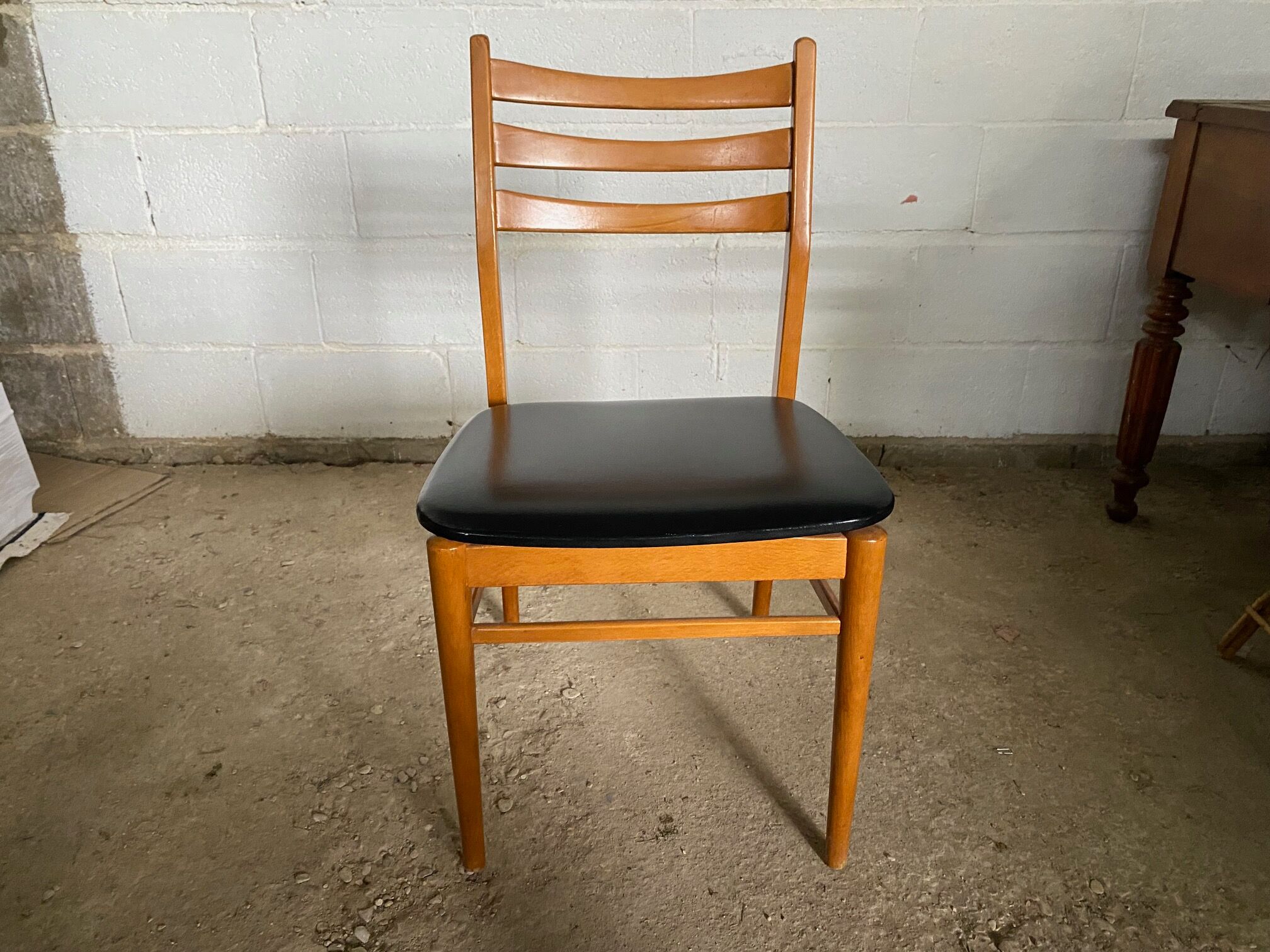 Set of 6 scandinavian chairs