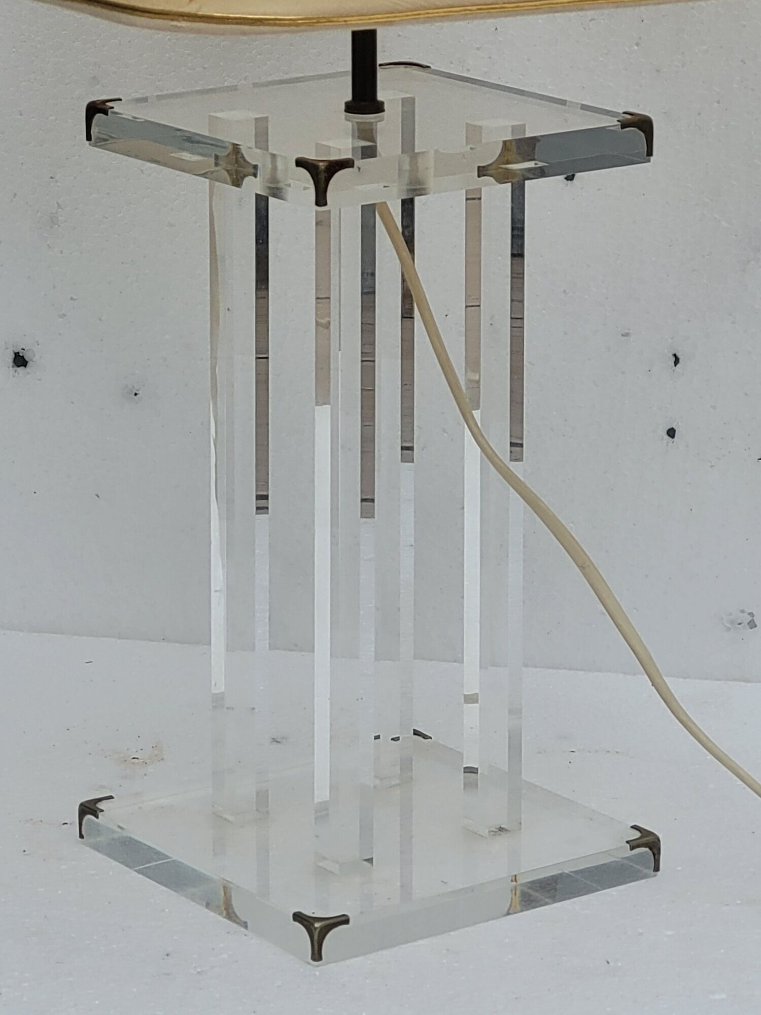 Vintage 1970 plexiglass lamp by David Lange for Roche Bobois