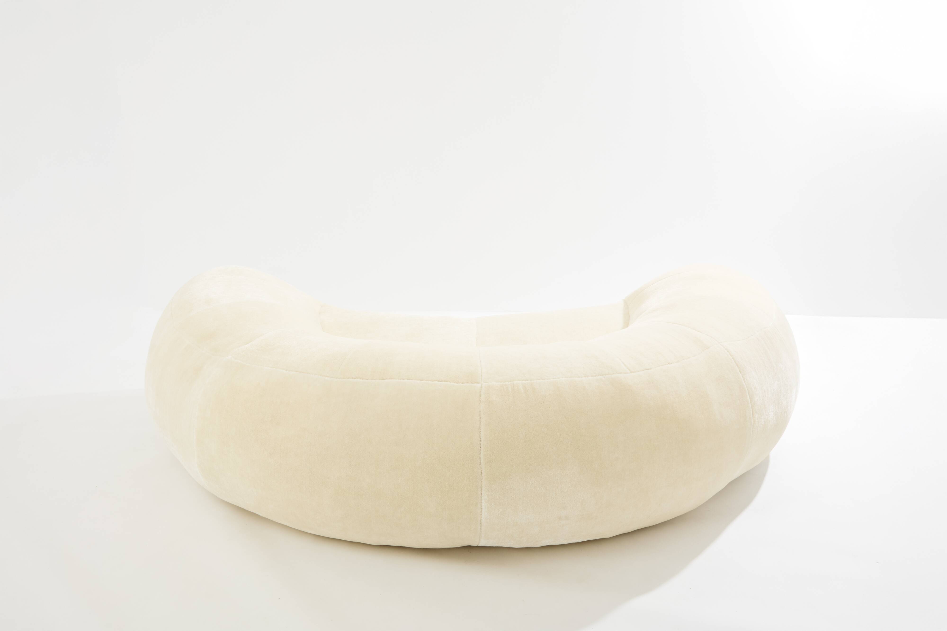 Croissant sofa by Raphaël Raffel for Honoré Paris 1970