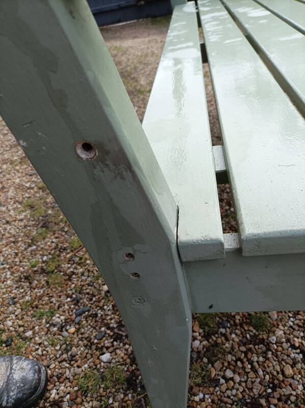 Veranda garden bench in patinated almond green solid wood