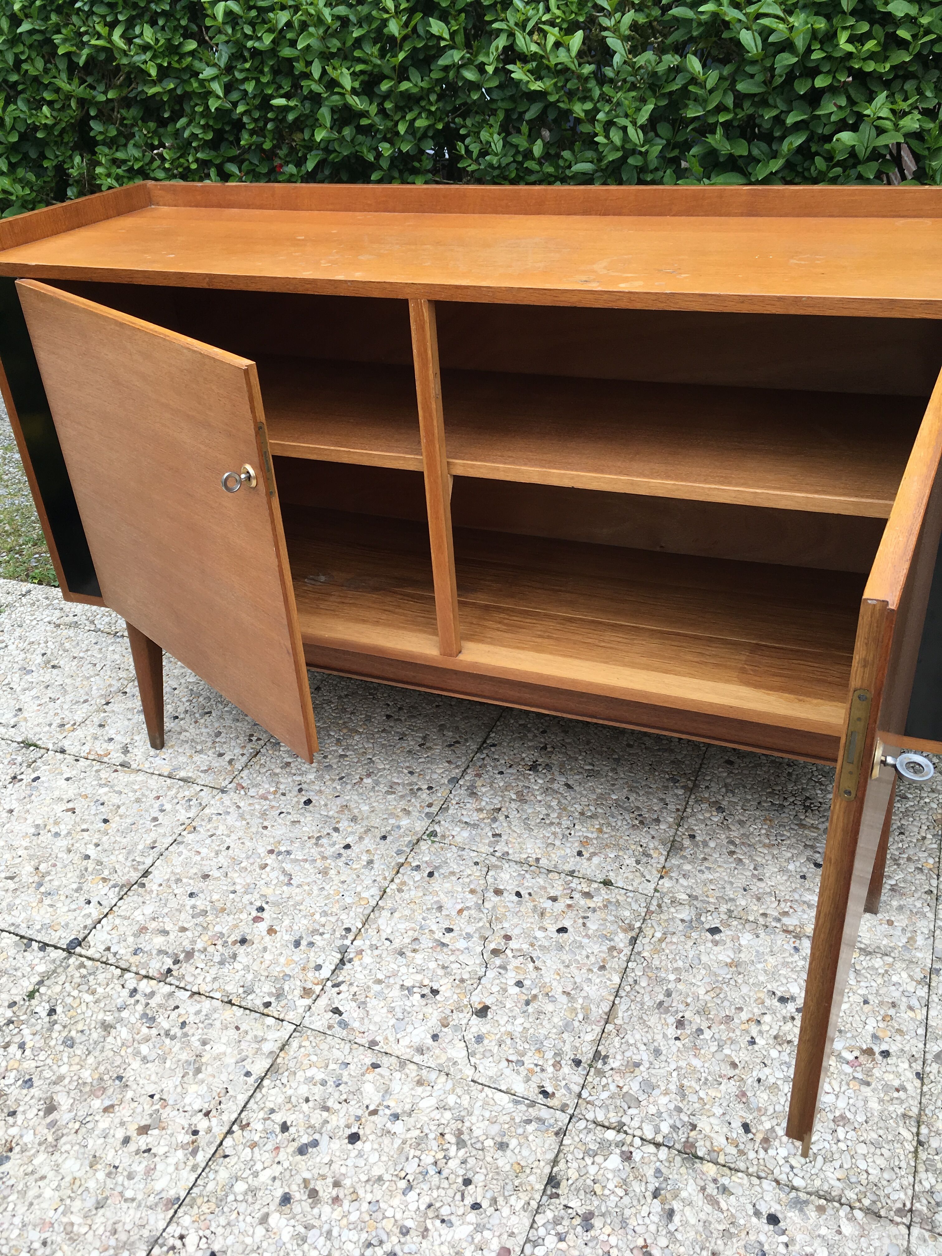 Enfilade pieds compas