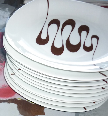 6 flat plates of the Slalom service in porcelain 70s