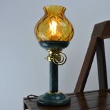 Lampe unique en verre ambré recyclé