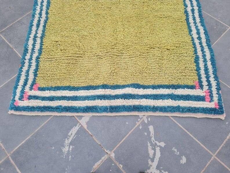 Tapis en laine pure fait main traditionnelle artisanale 2/3 m