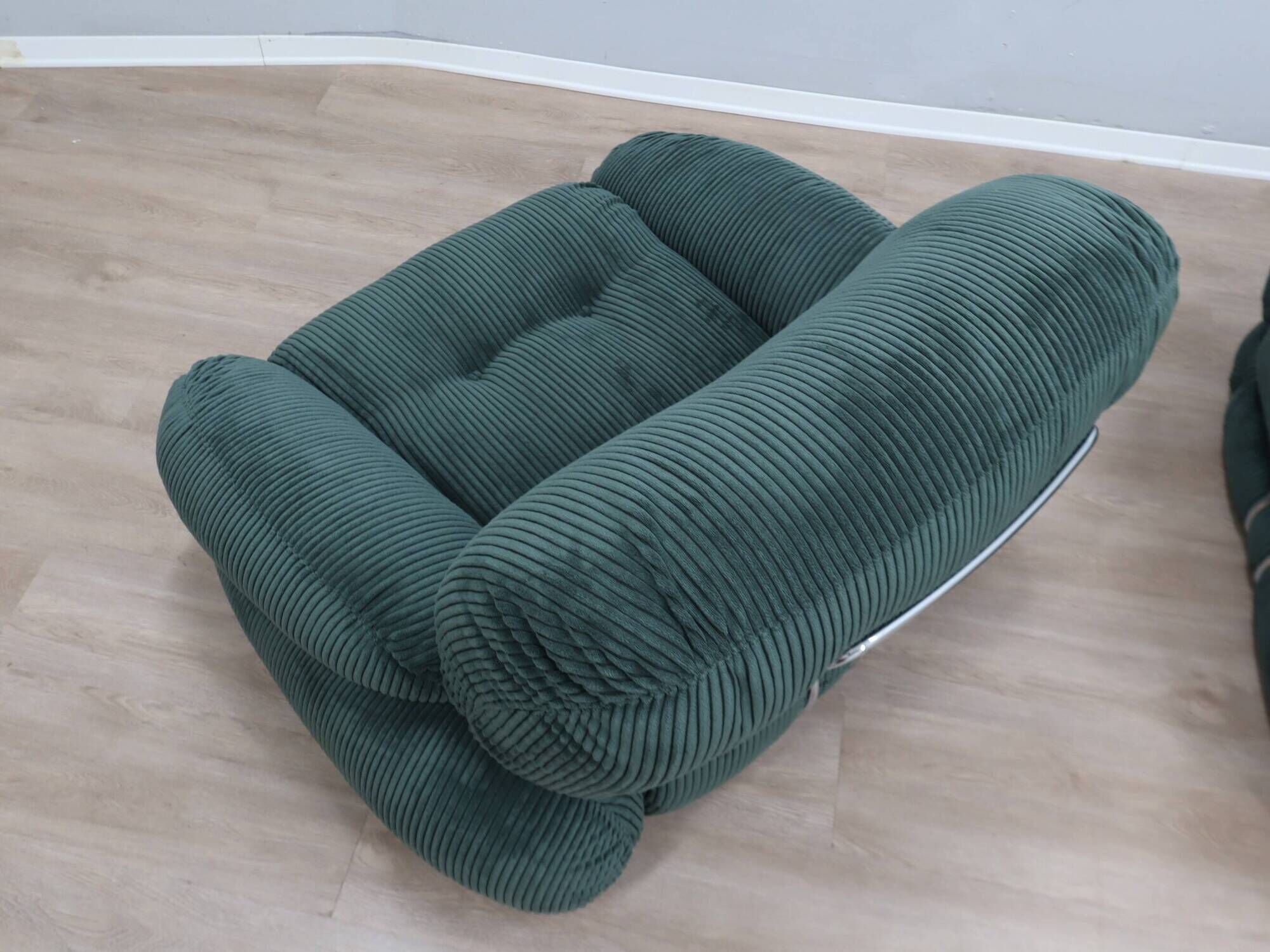 Pair of vintage armchairs by Adriano Piazzesi, Okay Collection 1970