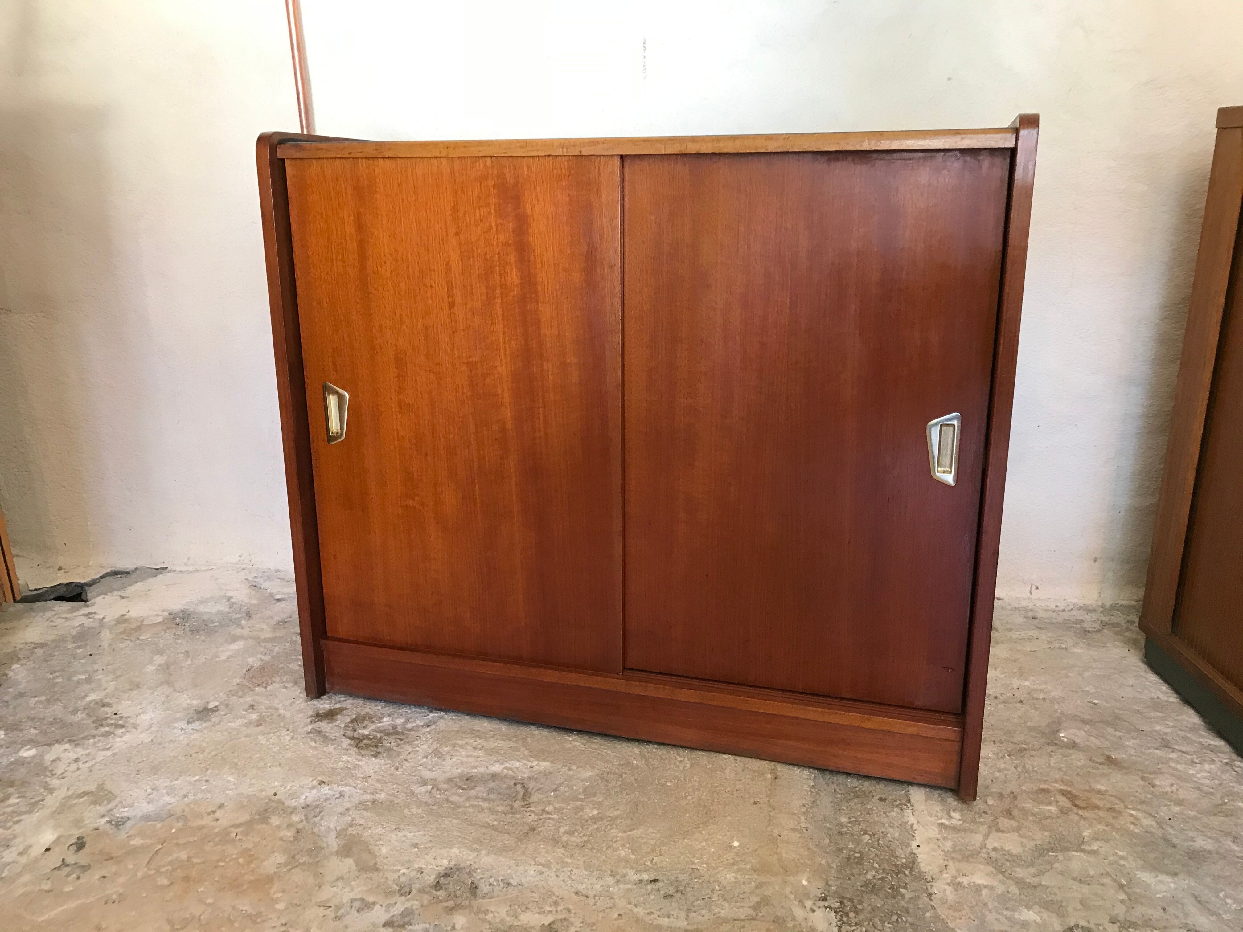 Meuble de rangement  vintage portes coulissantes