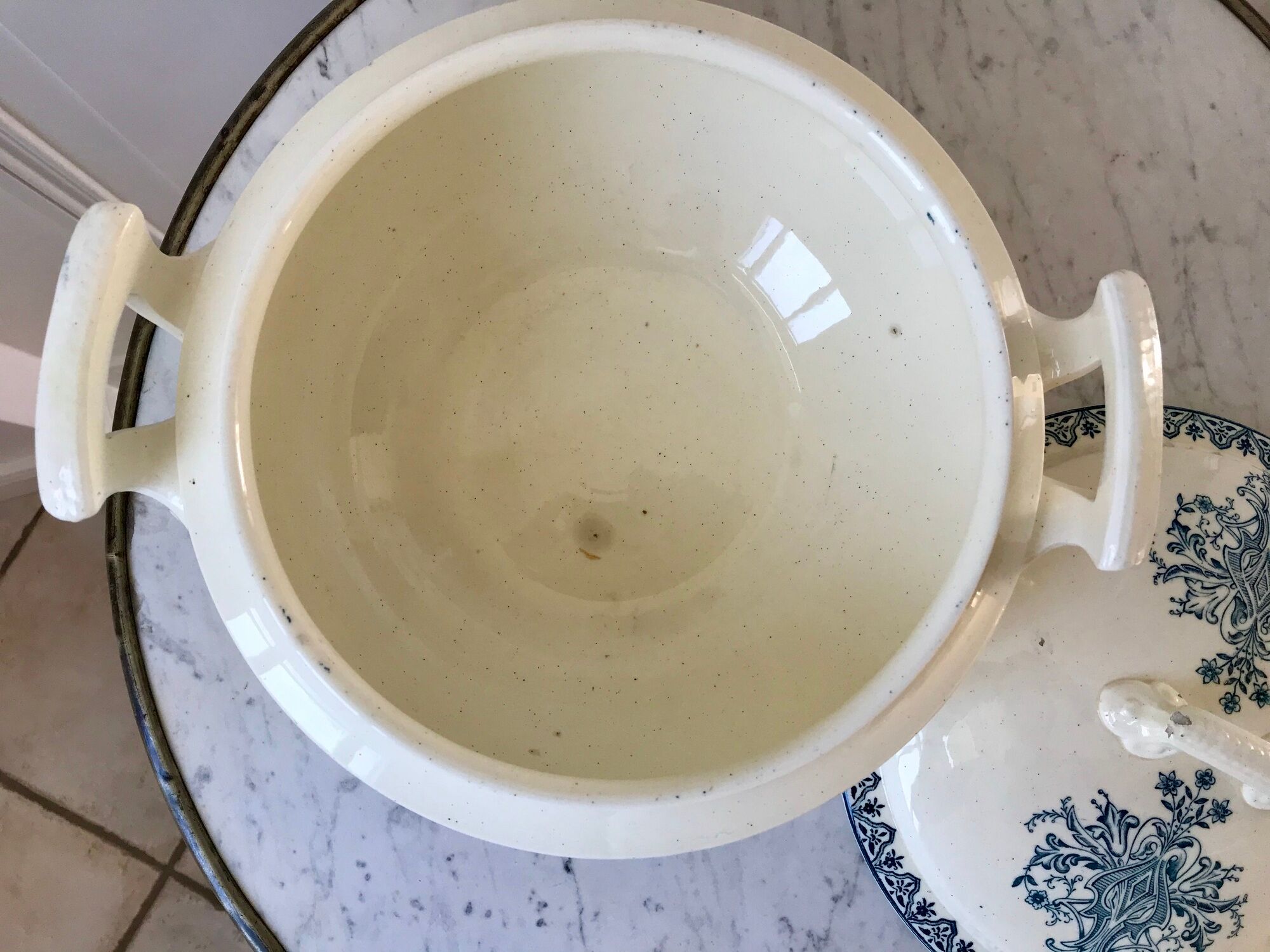 tureen in Iron Earth Salins model "Alhambra" XIXth