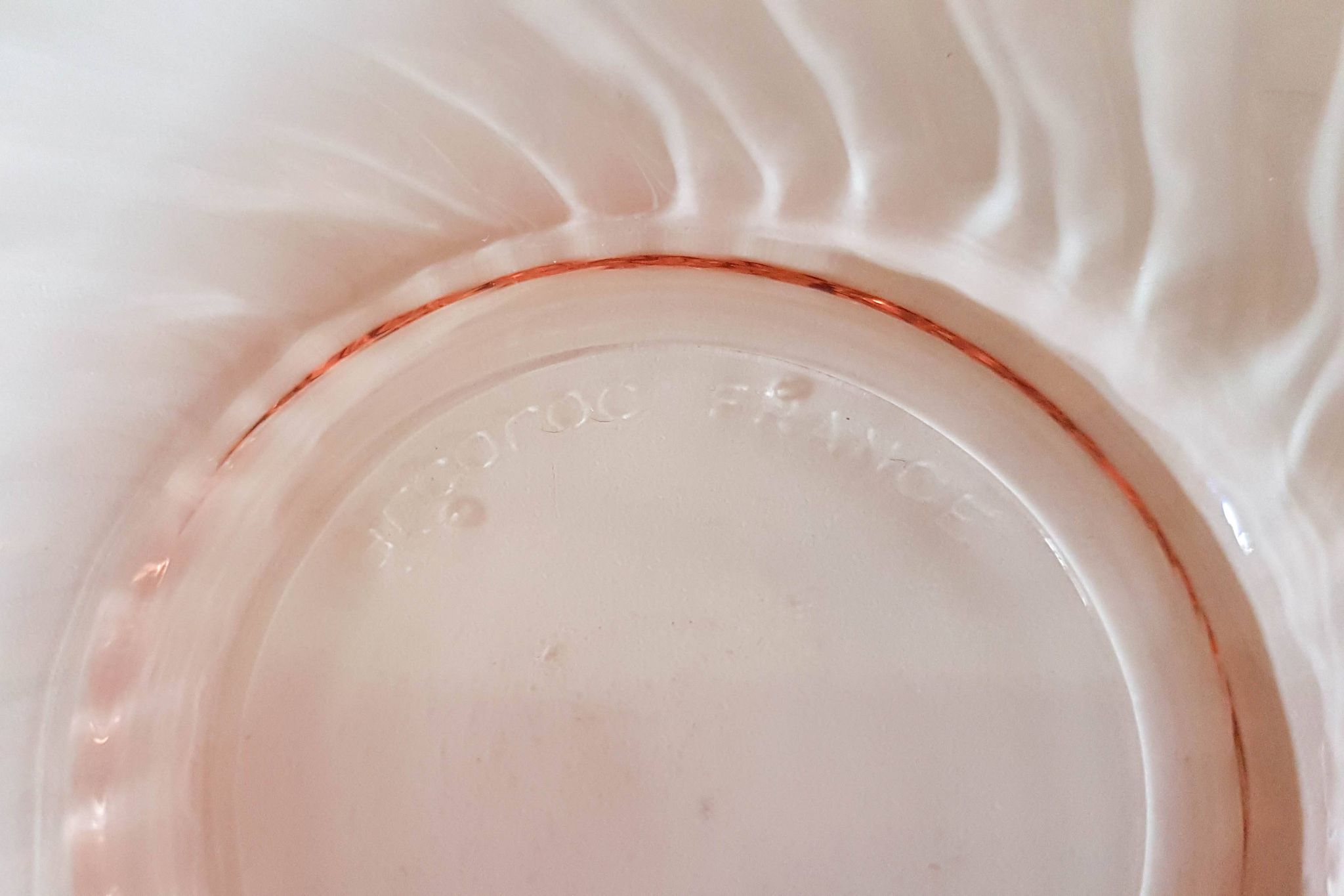 6 Rosaline LUMINARC pink glass tea cups and saucers made in France