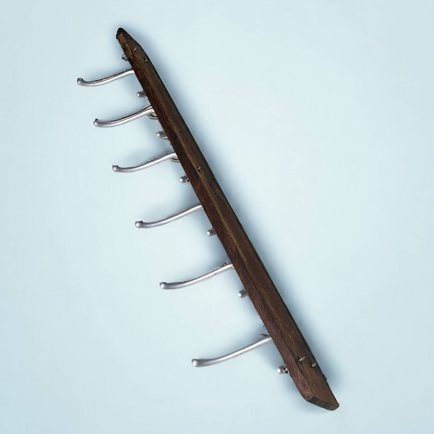 Vintage wall-mounted coat rack in solid wood - 6 hooks