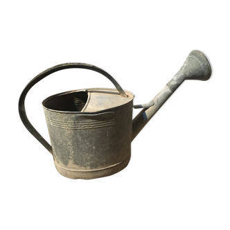 Zinc and copper apple watering can