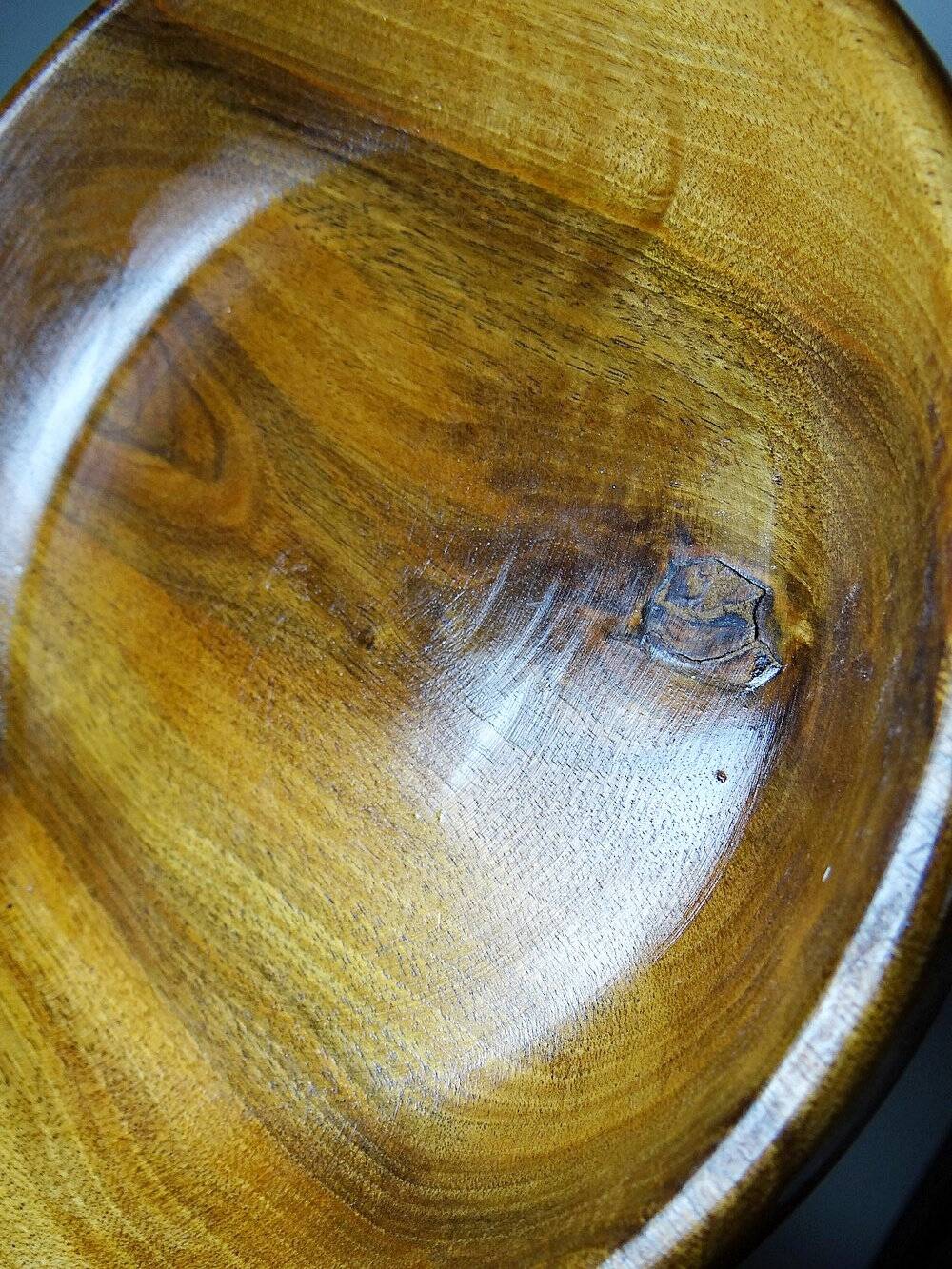 Teak or acacia wood bowl, vintage craftsmanship from the 70s-2000s