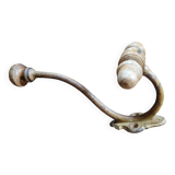 Patère ancienne en bois et métal