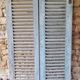 Paire de volets anciens persiennes bois