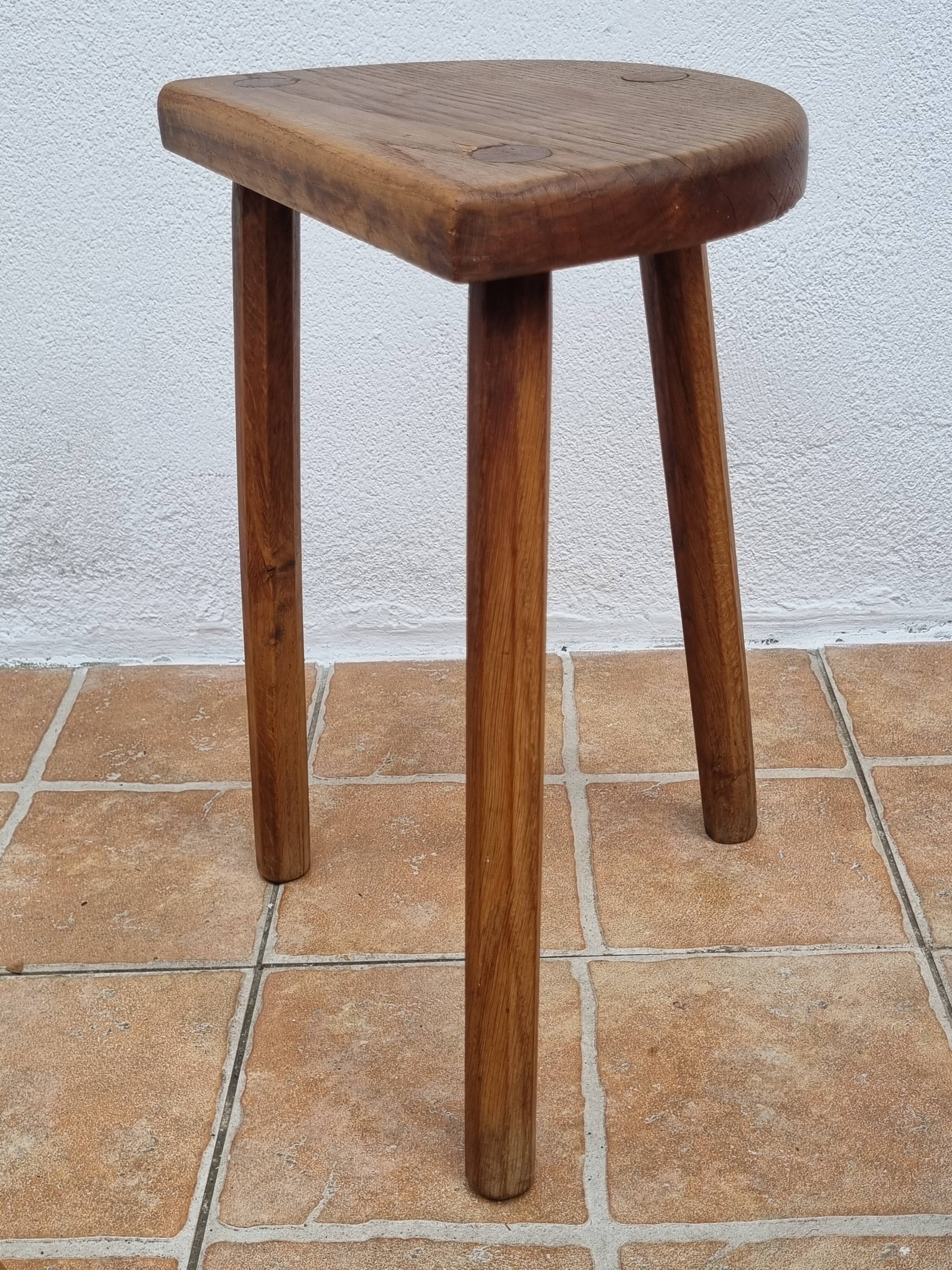 Set of four rustic solid wood plant holders, 31 to 43 cm