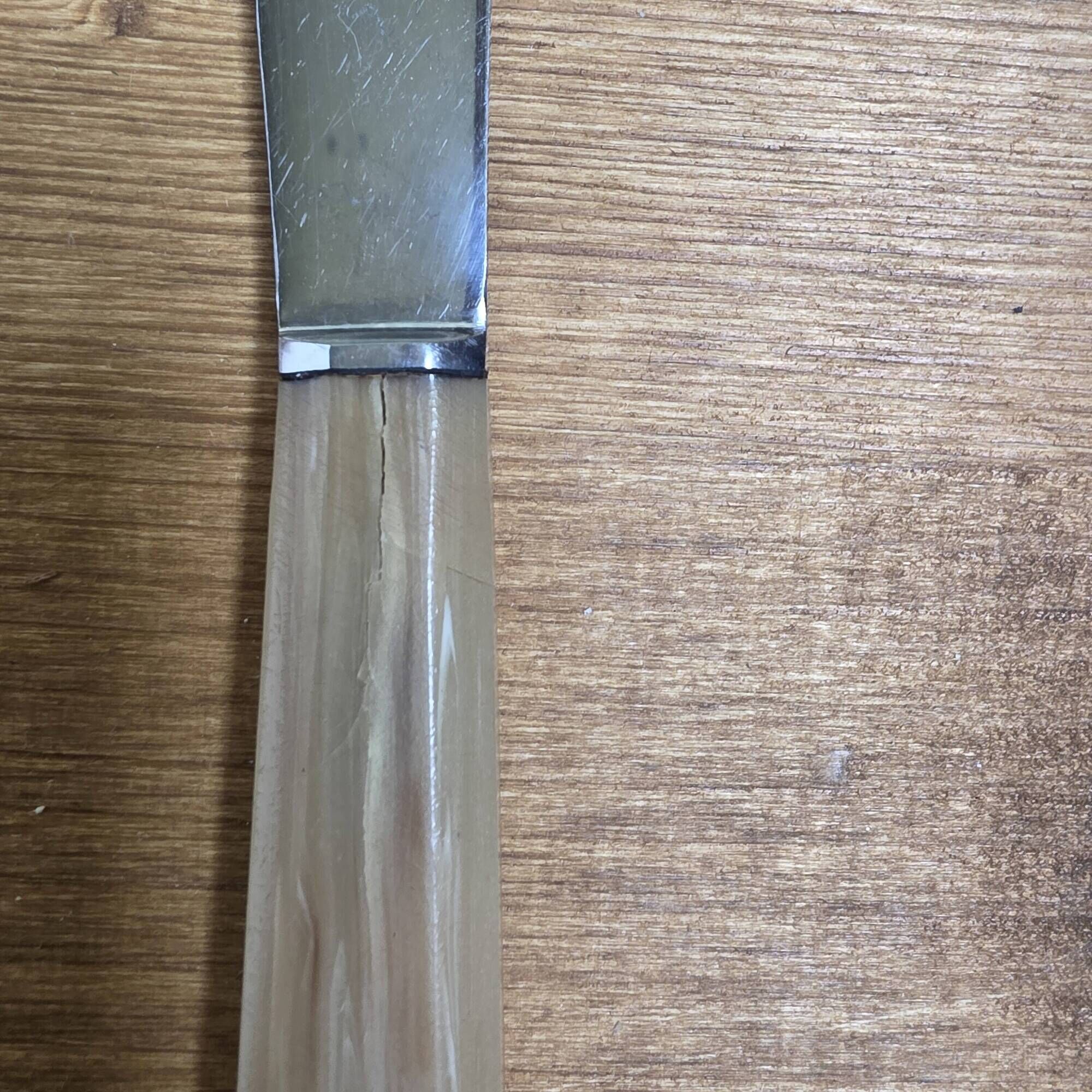 12 vintage knives in a box + 1 butter knife