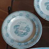 large 19th century earthenware dish and plates with Chinese decor