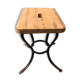 Stool year 50