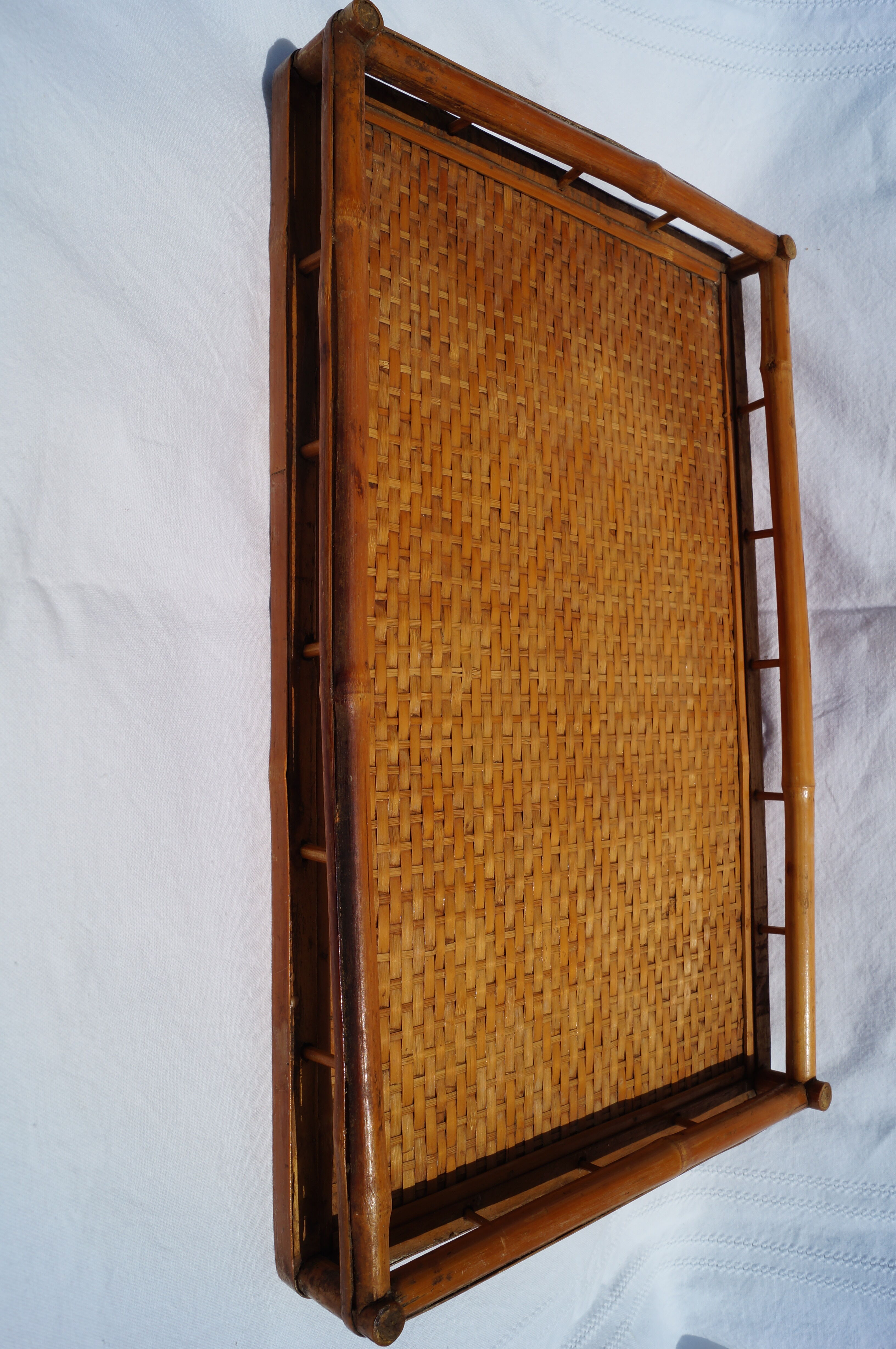 Tray in bamboo and wood