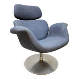 Vintage Dutch design 'Big Tulip' easy chair