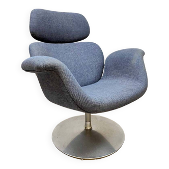 Vintage Dutch design 'Big Tulip' easy chair