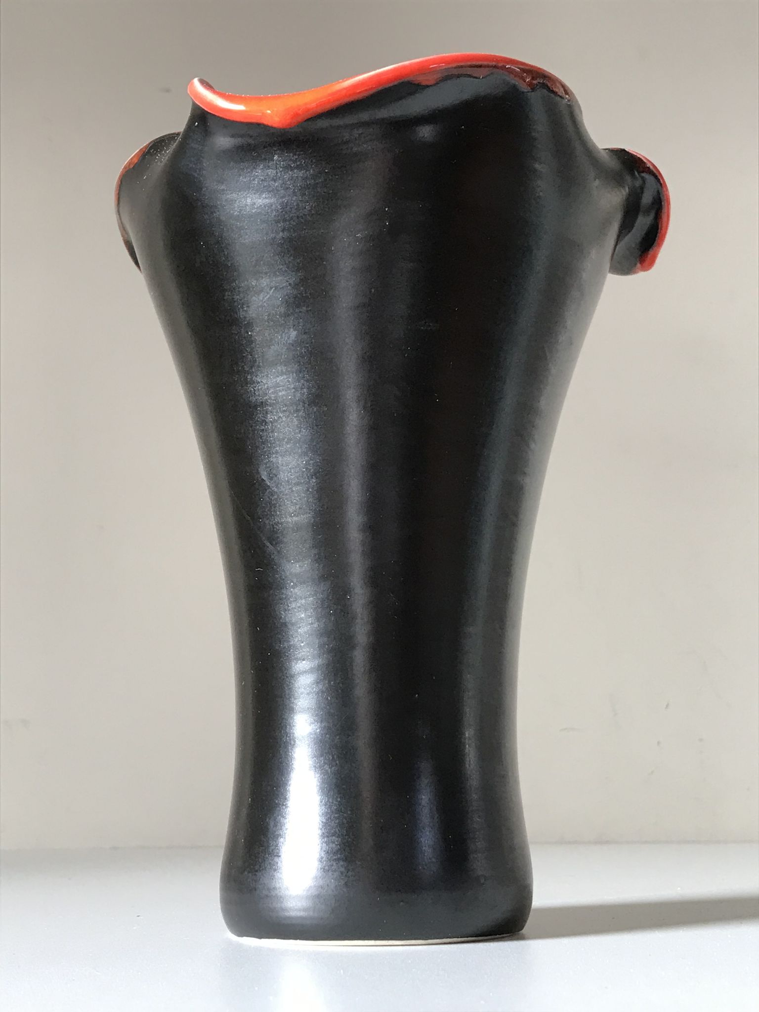 Ceramic vase weaned design 50 years