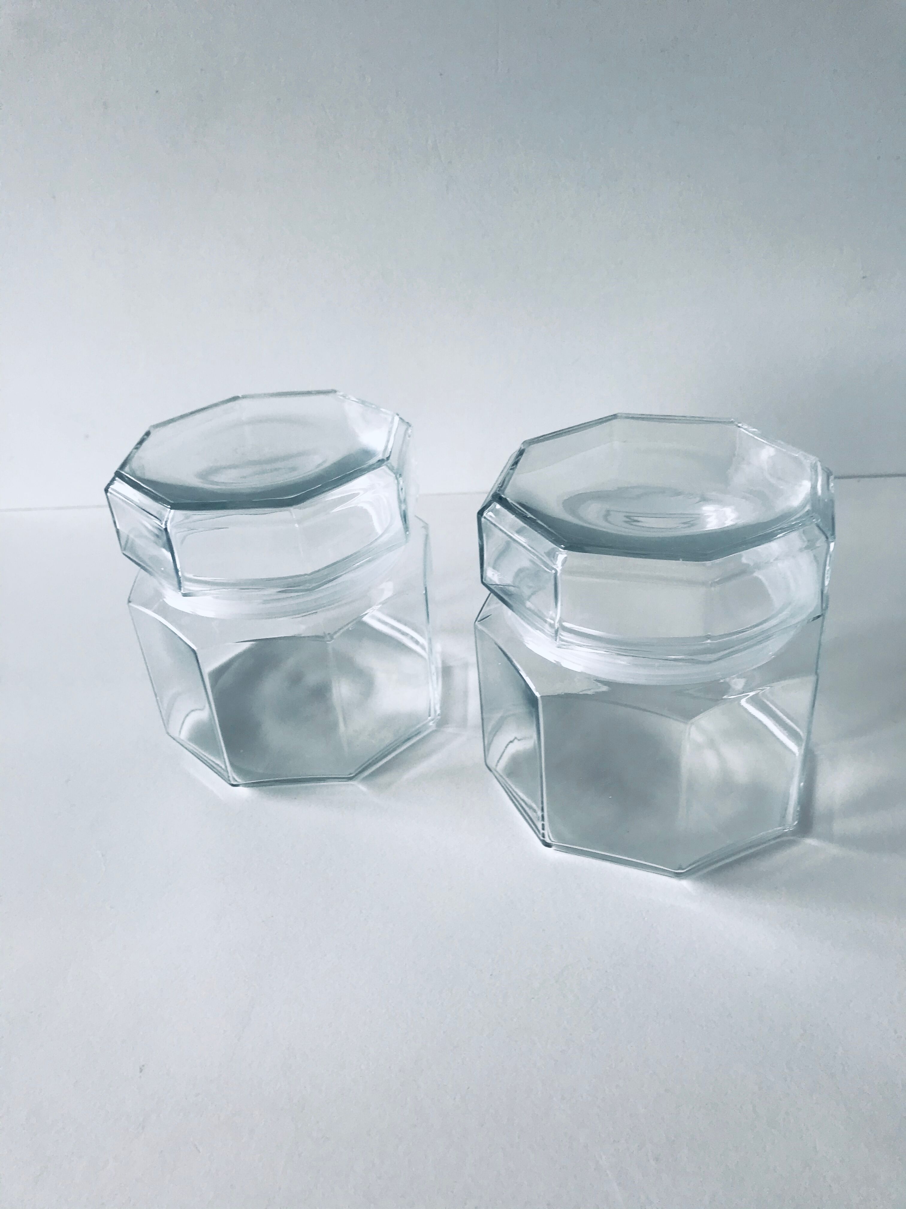 Pots en verre hermétique forme hexagonale