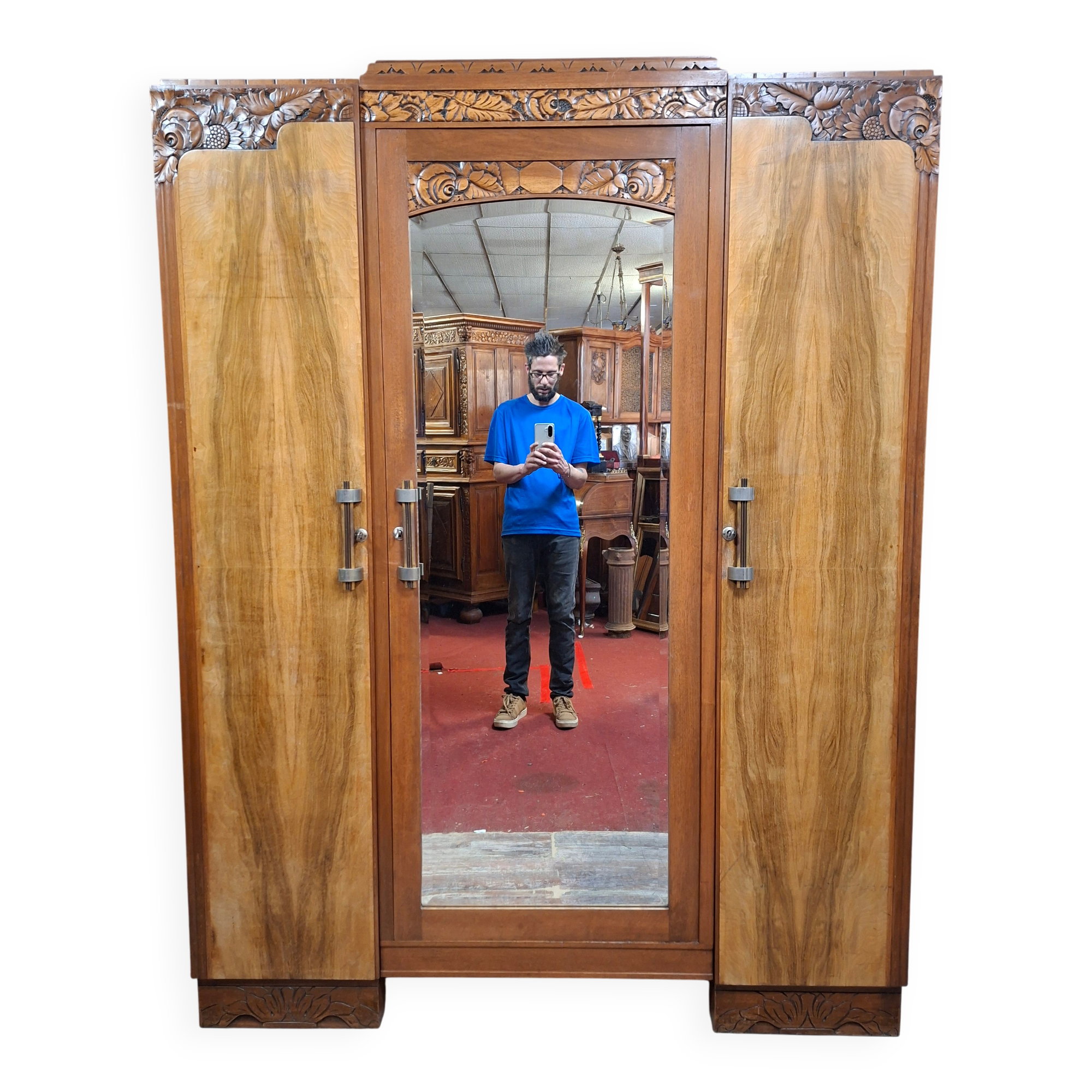 three-door wardrobe in fruitwood veneer, Art Deco style