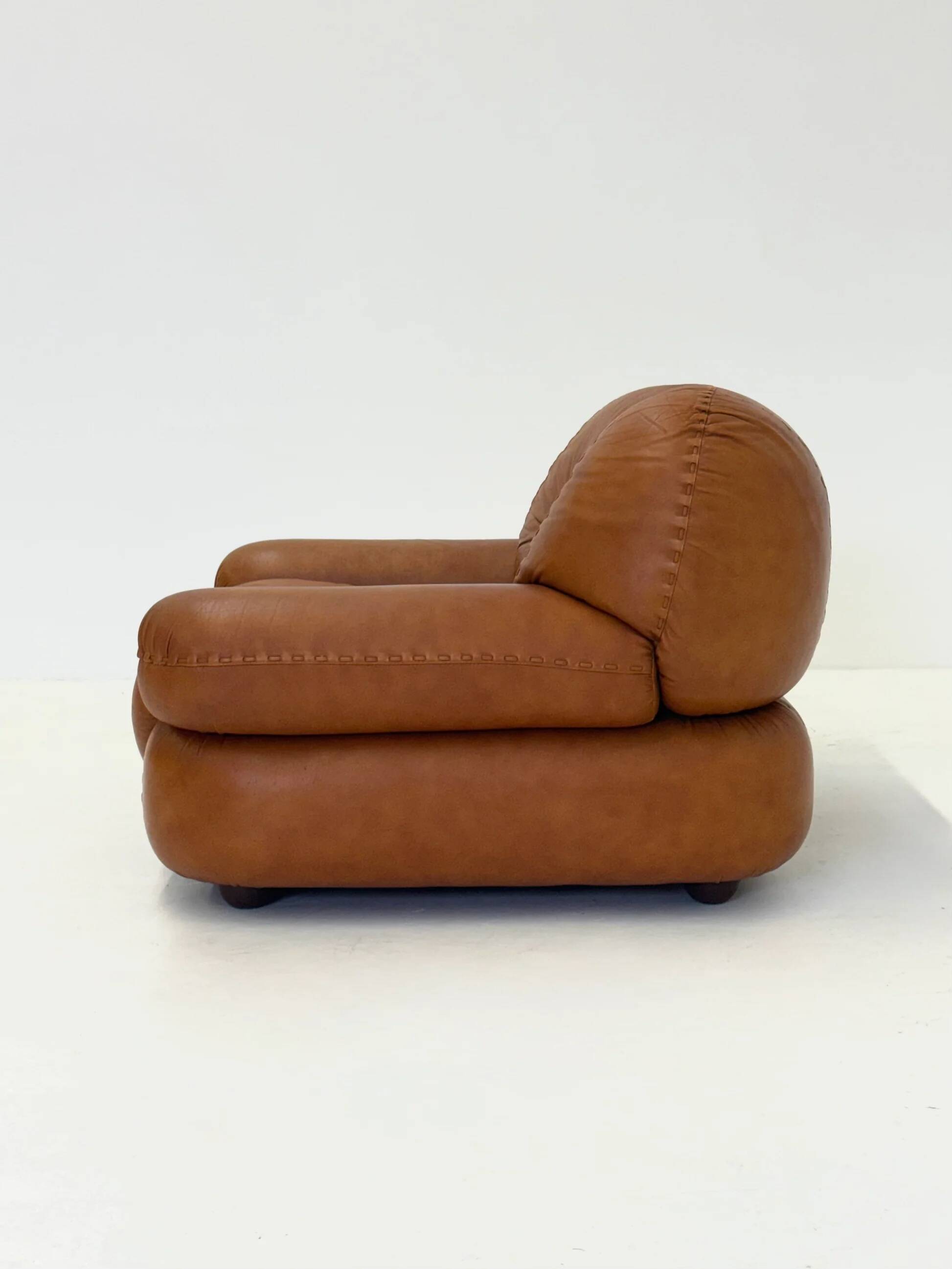 Cognac brown leather Sapporo armchair for Mobil Girgi