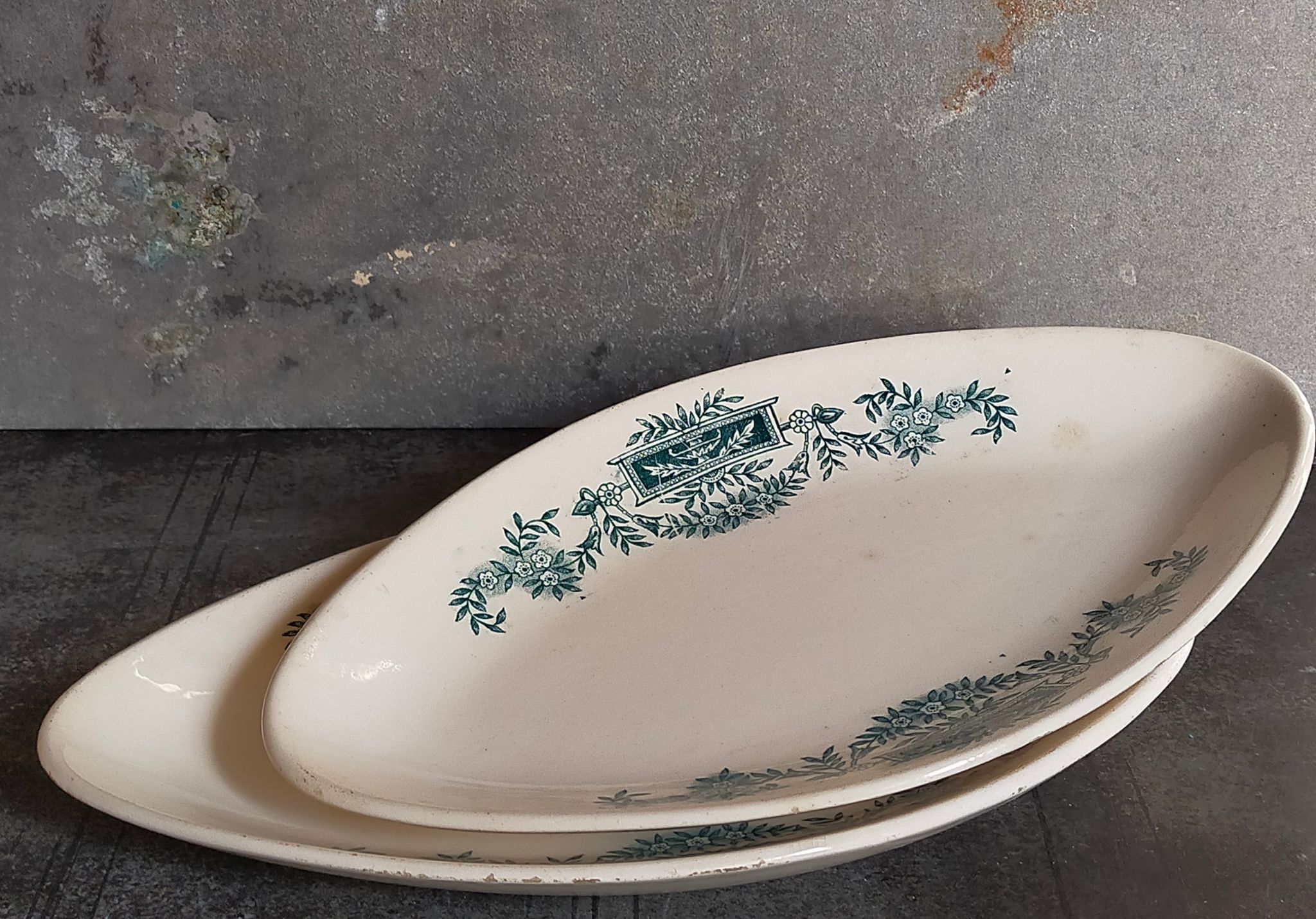 Duo of iron earth raviers of Longchamp service Lutetia late nineteenth