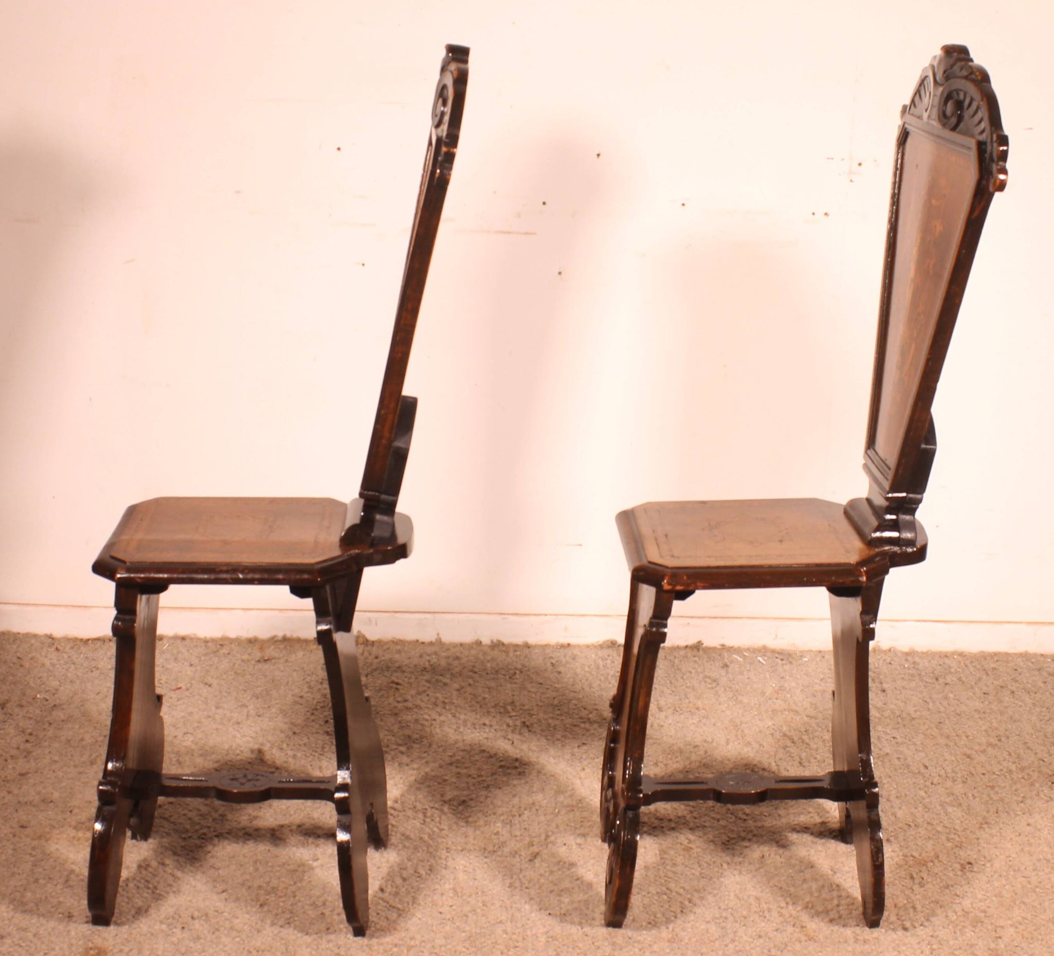 pair of stools in walnut and marquetry - 19th century