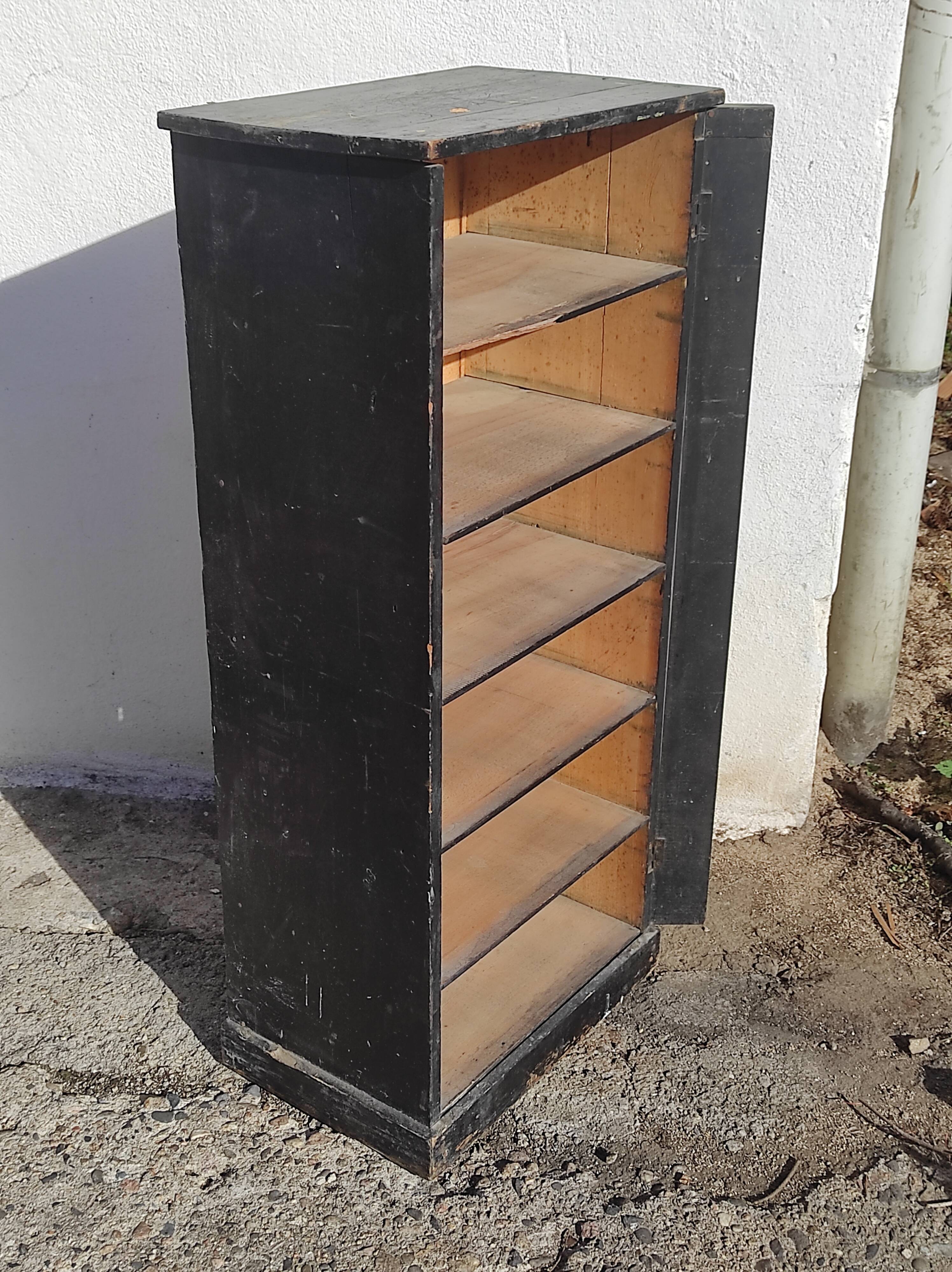 Buffet jam shelves shelves fir wood lockers without door