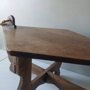 Brutalist coffee table from the 1950s – Solid oak – Handmade assembly