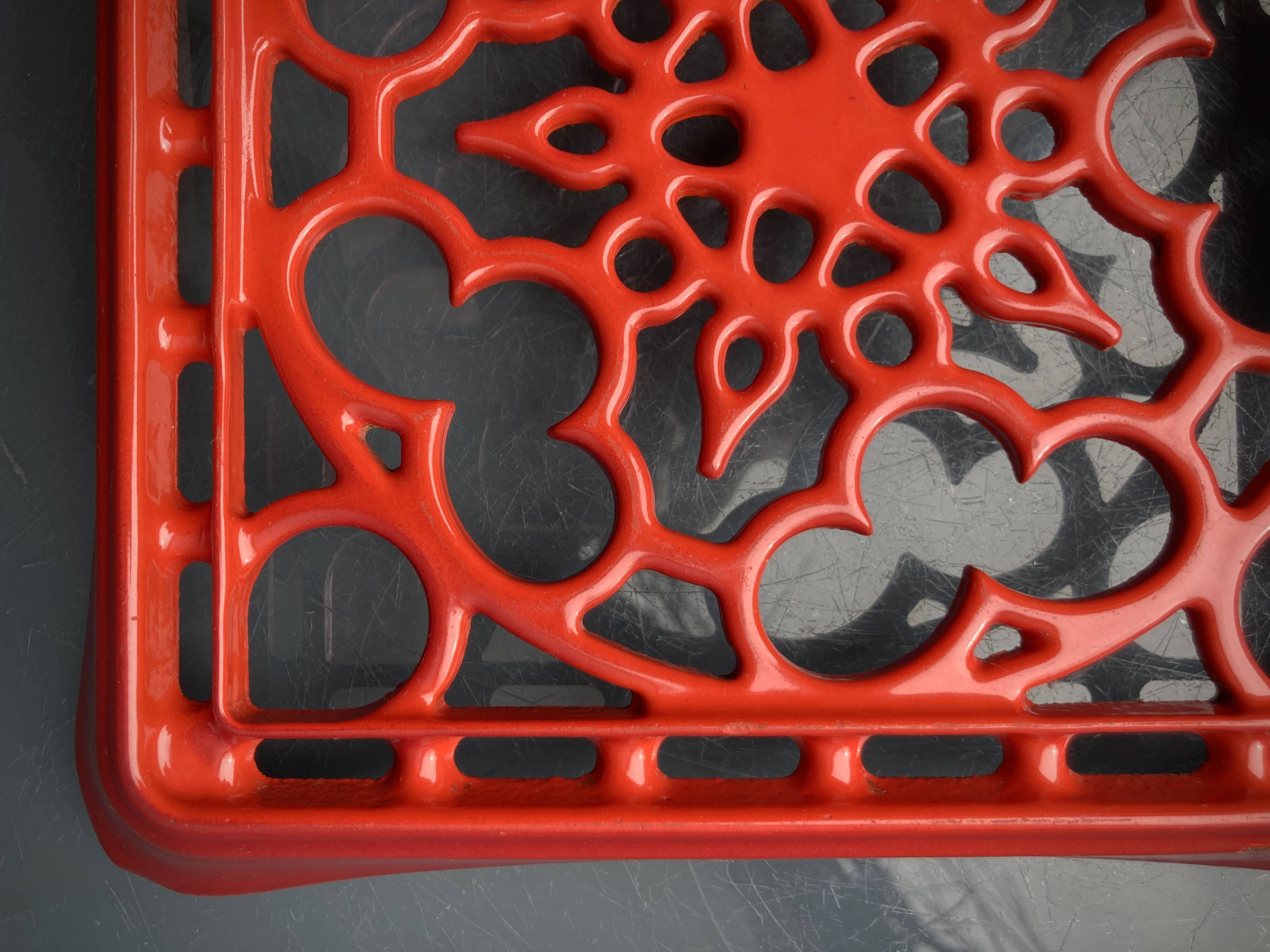 Square dish rest from Le Creuset France