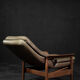 Fauteuil haut en teck et cuir marron avec dossier inclinable, style danois du milieu du siècle, années 1960