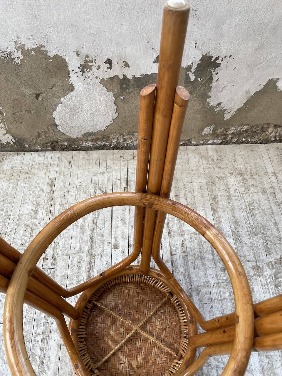 High stool in wicker and rattan