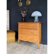 Vintage chest of drawers