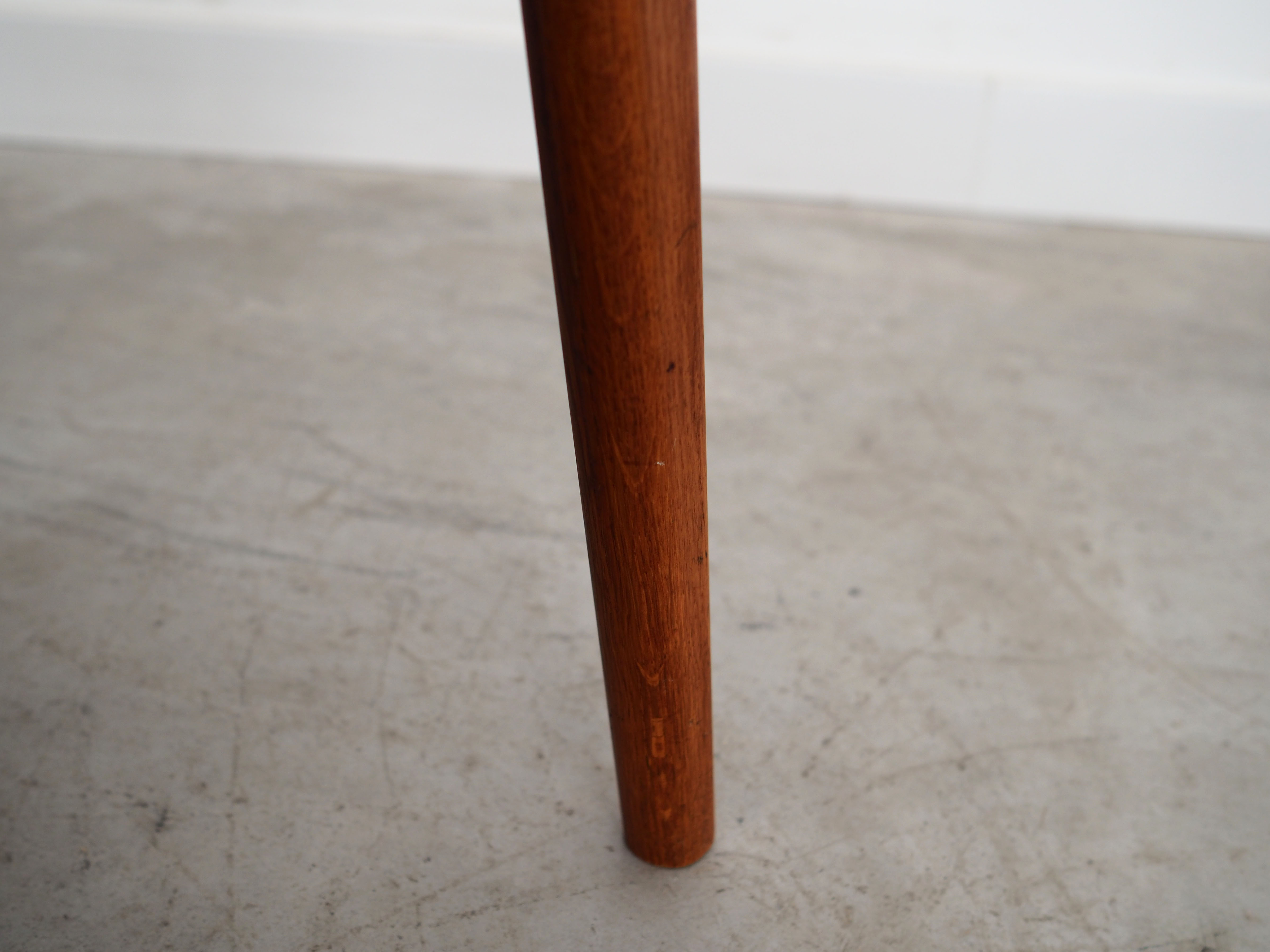 Oak footrest, Danish design, 1970s, production: Denmark