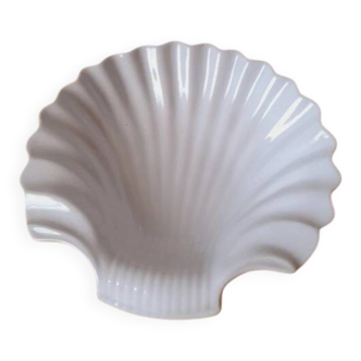 Shell salad bowl or fruit bowl