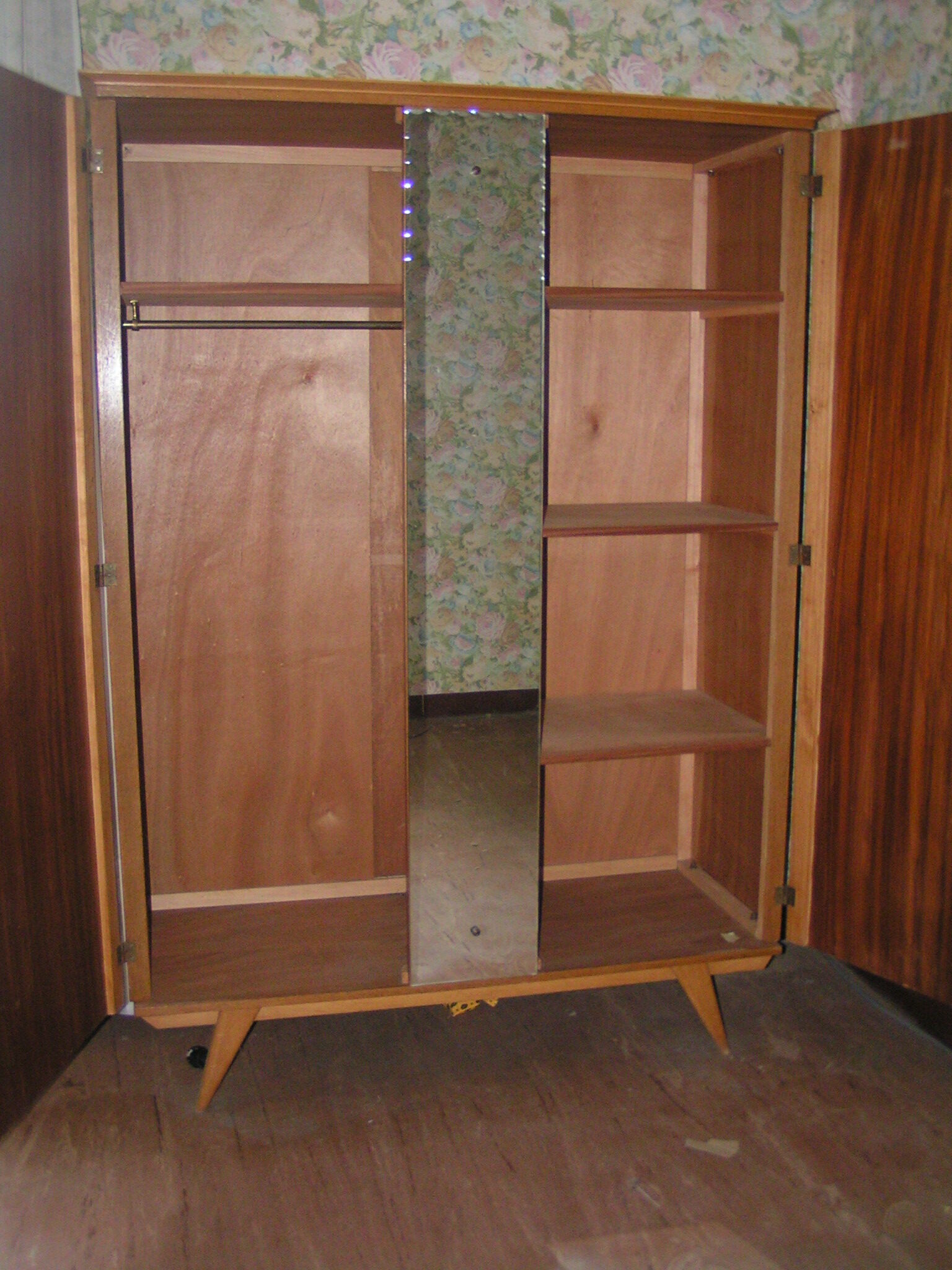 50-foot compass cupboard