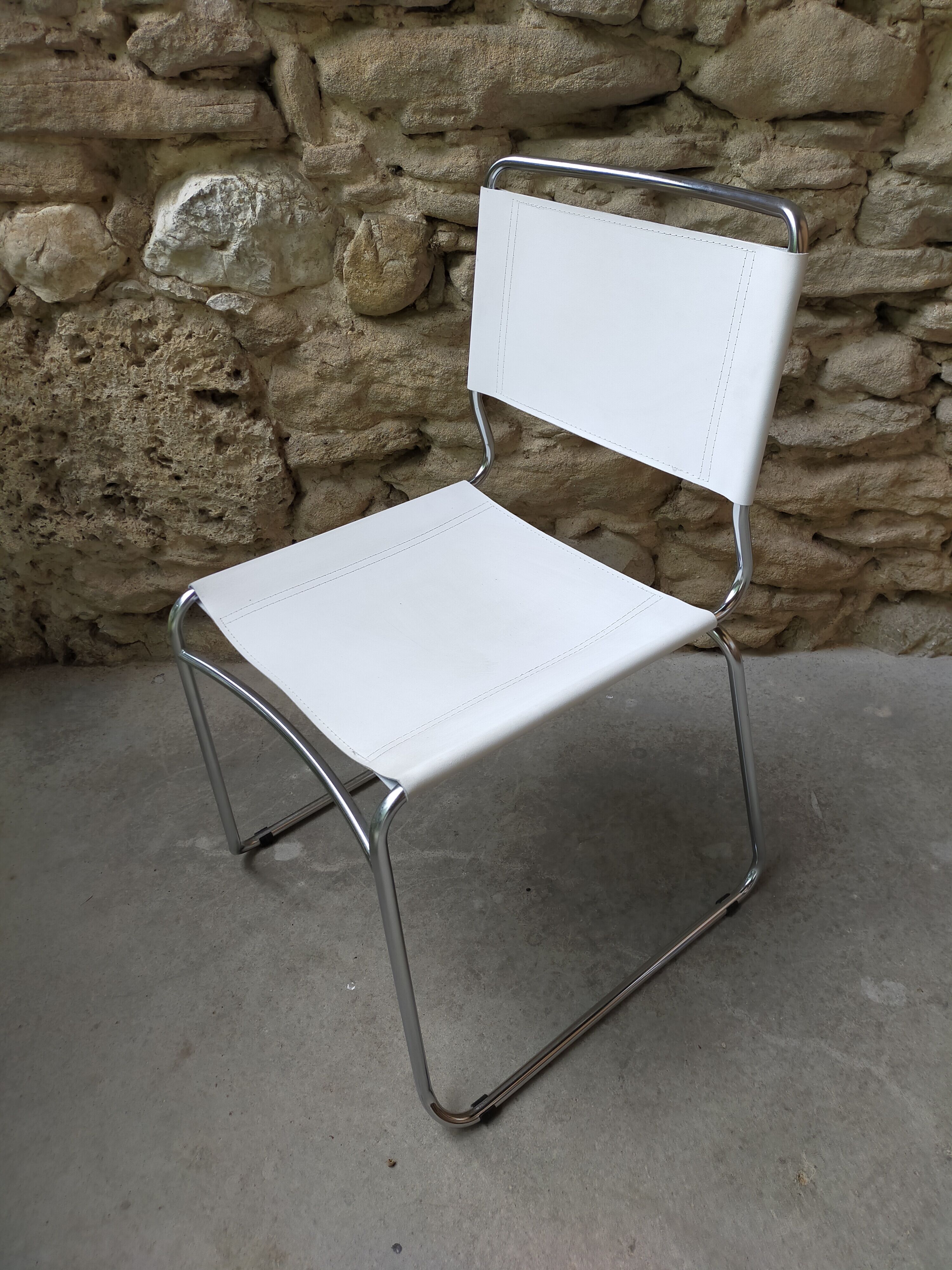 Lot of 6 chrome metal chairs