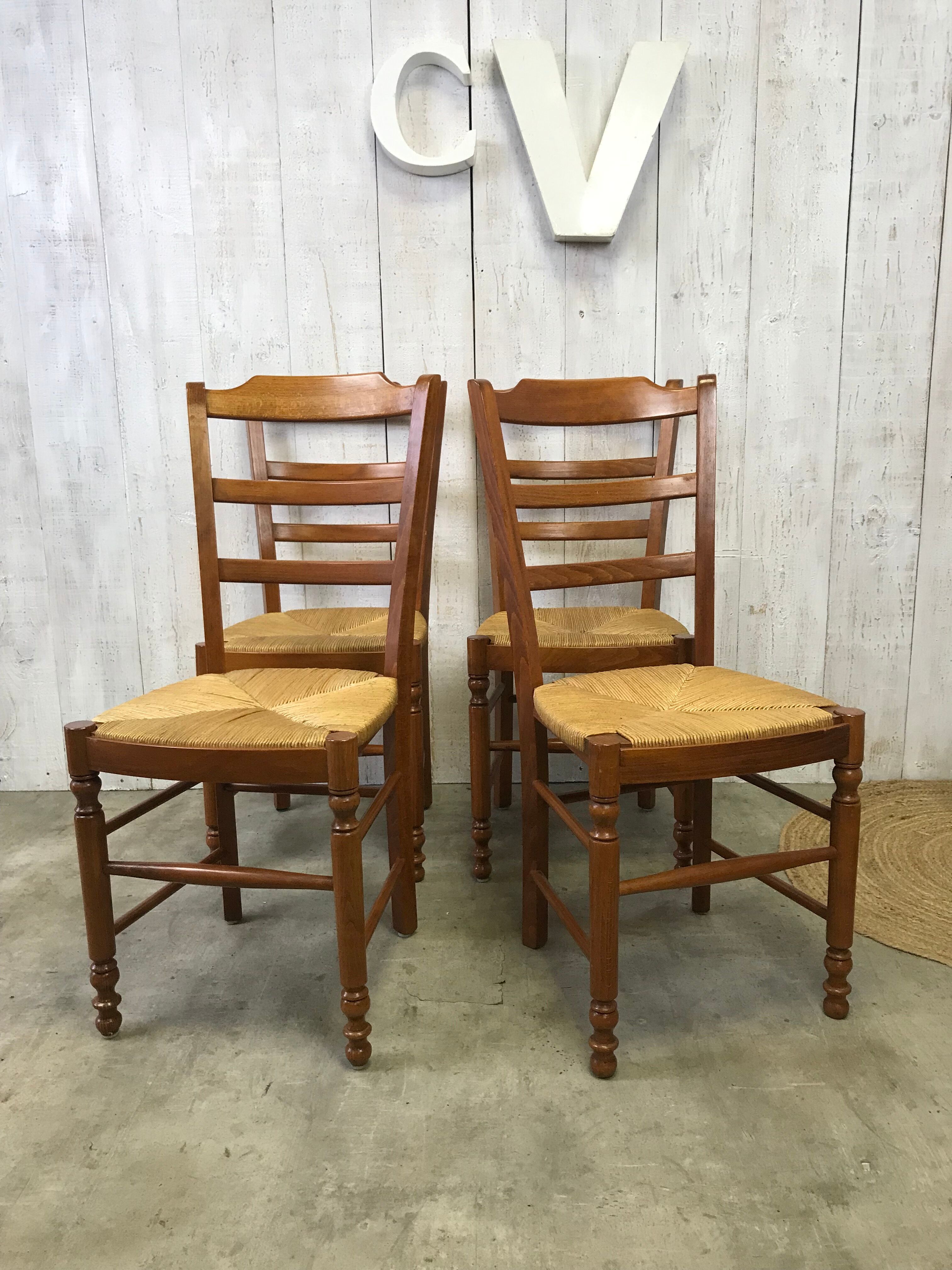 Mulched Baumann chairs