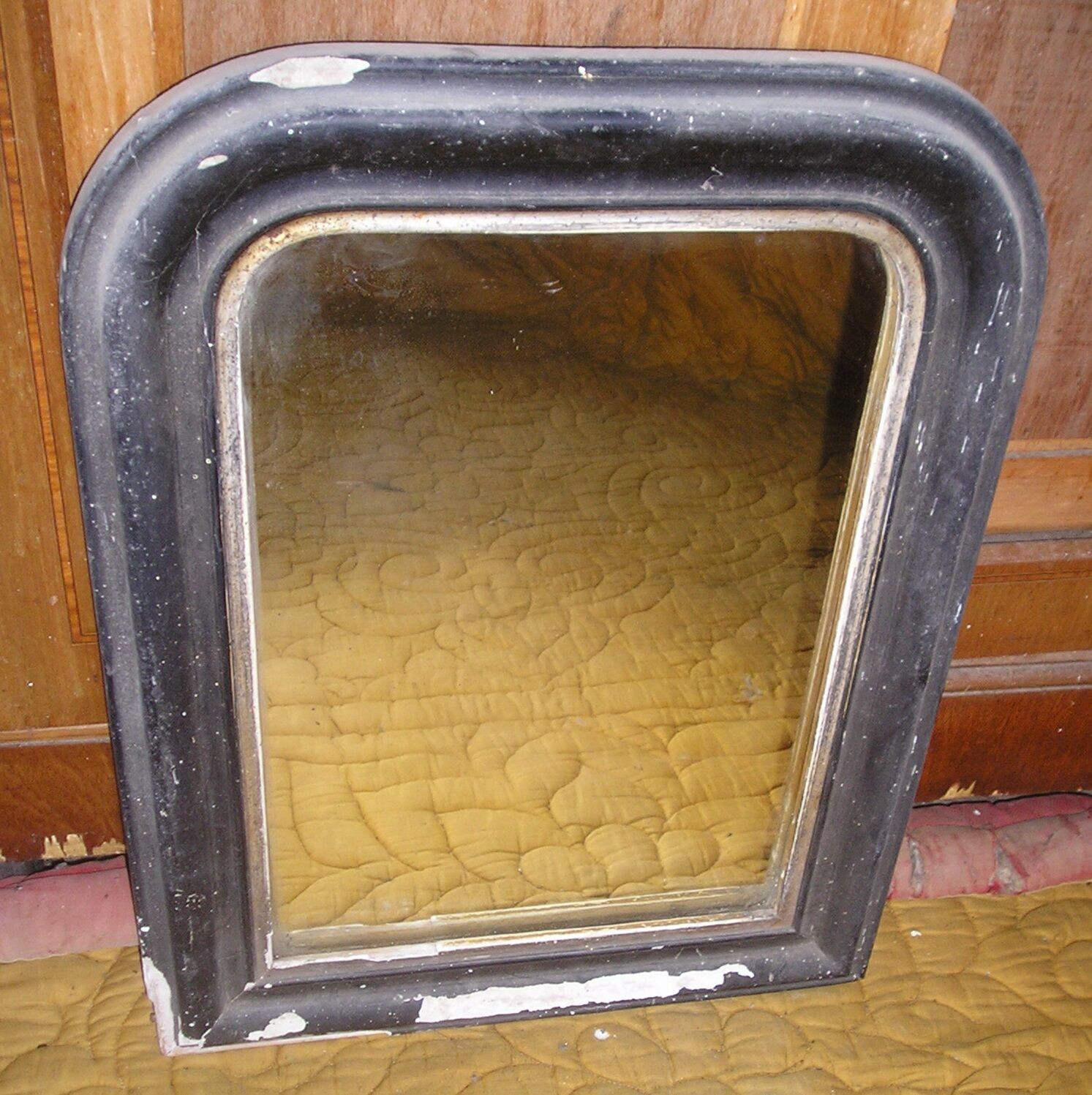 Antique wall mirror in wood and blackened stucco 43x55cm